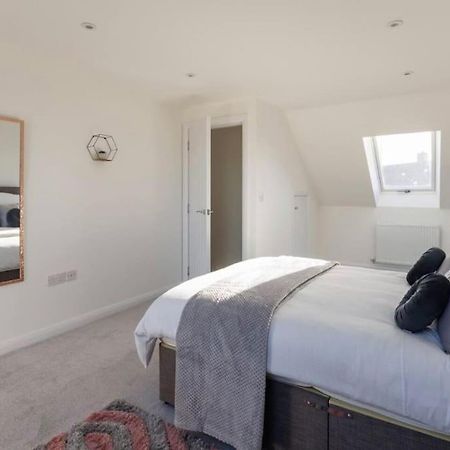 Luxury 3-Bedroom, 2-Bathroom Home Sleeps 7 People Liverpool Exteriör bild